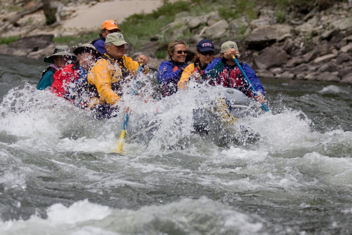 When You Should Wear Cotton in the Outdoors